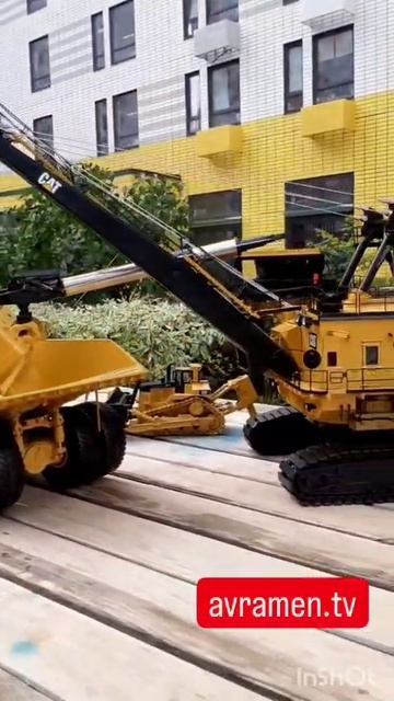 Хобби.Карьерная техника Caterpillar.