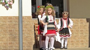 Дети из детского сада им. "Солнышка" на празднике Цветница