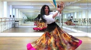 Цыганский танец с тамбурином