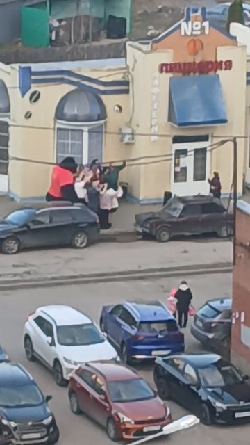 Обезьян , приносит счастье!