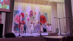 Сценка-танец "Мамам"