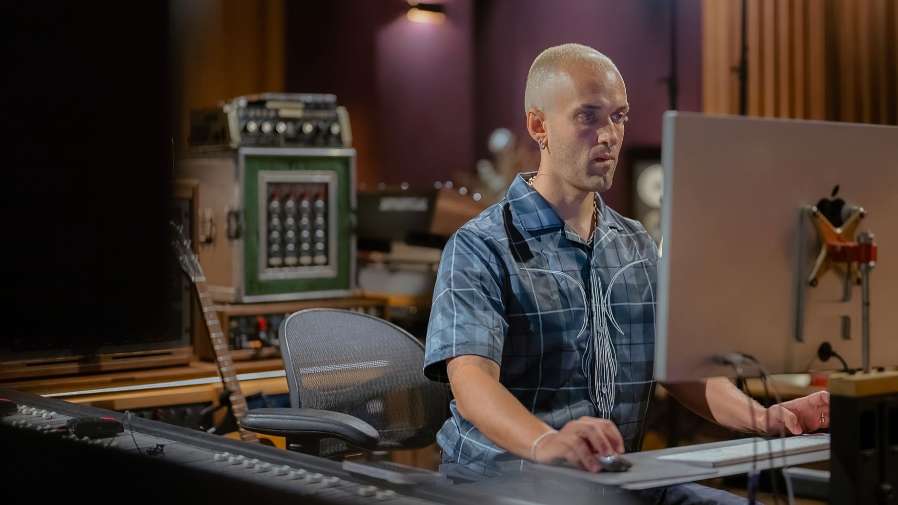 03. Vocal Workflow, Creating Custom Effects, Phase Relationships, Panning