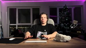 ПОСТАВИЛ НА МЕСТО ЧСВ ДЕВУШКУ и ПРЕКРАСНО провёл с ней время. Перевернул игру