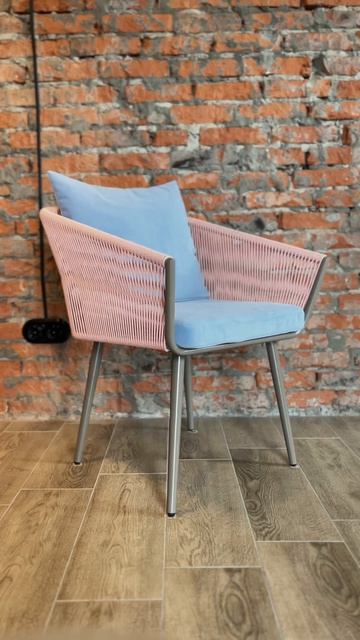 Кресла уличные плетнёные