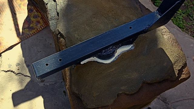 Оформление зоны отдыха. покраска камней.