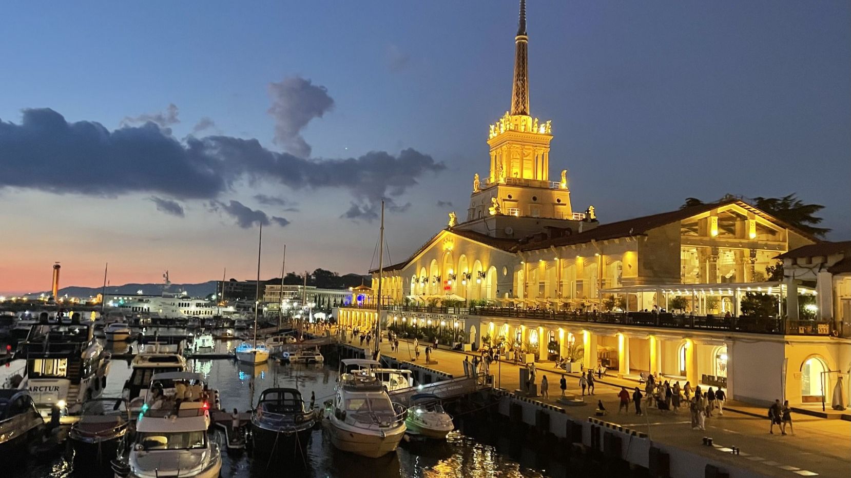 Сочи! Дорога к дому с бассейном и видом на море!