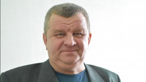 Вадим Савинов - Ордена (24/12/2022 г. Уршель. Видео: С.Бронштейн)