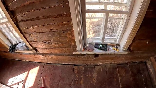 Купил заброшенный дом в деревне ! Камеру и интернет подключил ! №23