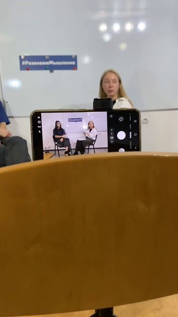 Закулисье первого сезона: “Как вырастить думающего ребенка”.   #скорoдум_закулисье