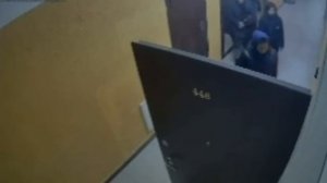 🤣Цыганский табор из 26 человек проник в однушку Мытищах,хотя по договору должны были заселиться 2