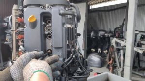 Арт 480. Замер компрессии лодочного мотора Yamaha F115. 2007 год.