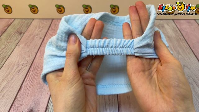 Косынка легкая однотонная на резинке с нашивкой зайки голубая - видео