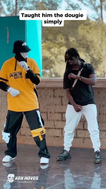 За пару секунд научил его, как правильно