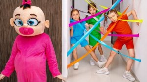 Игра «Красный свет, зелёный свет»! Гигантская кукла проснулась!