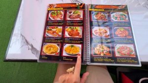 Паттайя. Том Ям с Пельменями в Кафе Крокодил. Тайская Кухня на Пратамнаке