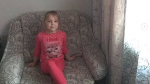 Я КСЮША , ПЕРВОКЛАШКА И ТУТ БУДУТ МОИ РОЛИКИ , ПОДПИШИТЕСЬ КО МНЕ С БАБУШКОЙ