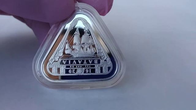 1 $ Australia 2019 Batavia Triangular Coin - 1 OZ AG Silver Silber Argint Unze 999