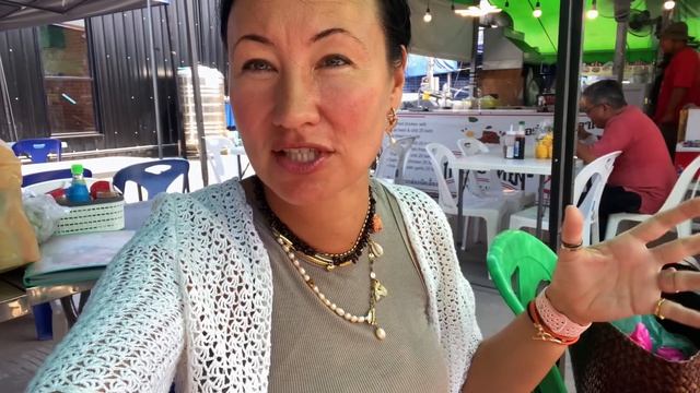 Паттайя. Покупки на Блошином Рынке и Фруктовый Рынок Ратанакорн.  Пробую Дуриан. Уличная еда