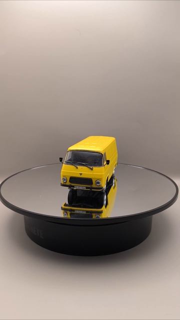 микроавтобус Rocar TV 12 F Румыния 1975 DeAgostini Masini de Legenda 1:43