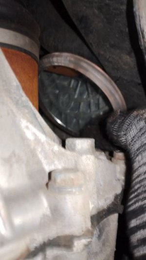 Имитация заливной пробки в механической КПП на лада веста NG