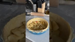 Треш-история "сумасшедшая соседка считает себя хранителей покоя в доме".  Фоны не мои .!!