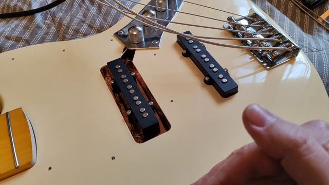 Зачем экранировать полость звукоснимателя? Наглядно с примером.