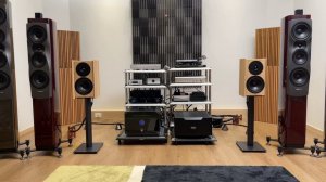 “Birds”, Dynaudio The Bookshelf, Electrocompaniet, Weiss, Innuos.