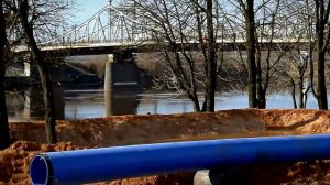 На набережной Афанасия Никитина проходит завершающий этап строительства напорного трубопровода