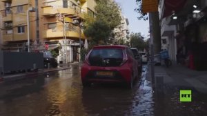 تل أبيب في حالة فوضى عارمة.. شوارع تغمرها مياه المجاري جراء هجوم إيراني ضد شبكة الصرف الصحي