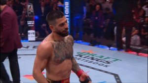 Илия Топурия vs Чарльз Оливейра - Полный бой