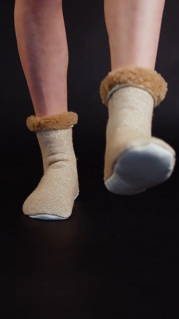 Носки из овечьей шерсти на подошве