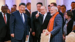 Путин, Си и Моди: зачем им что-то объяснять Трампу?