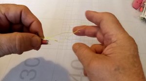 САМОДЕЛЬНЫЙ КРЮЧКОВЯЗ ИЗ ЩПРИЦА ДЛЯ МЕЛКИХ КРЮЧКОВ