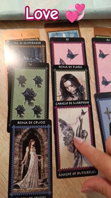 таро совет любовь и отношения #таро #таролюбовь  #тарорасклад #shortstarot #grezatarot #тароонлайн