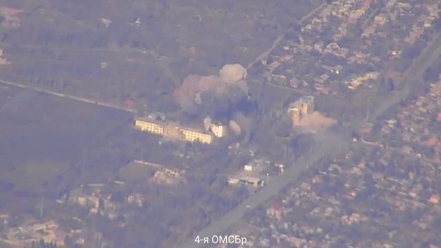 Удары планирующими бомбами