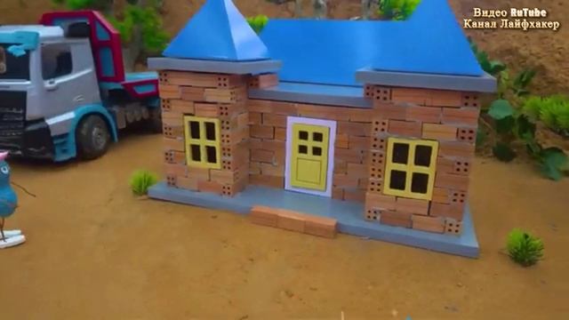 Мультфильм 5 Серия: От разрушения к созиданию; Как мини-трактор построил дом мечты!🏗️