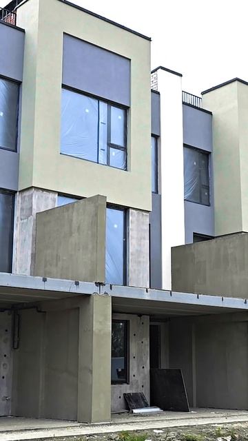 Имитация дерева на фасаде