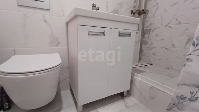Продаётся 1-комнатная квартира, улица Ленина, 1/7, Михайловск смотреть онлайн