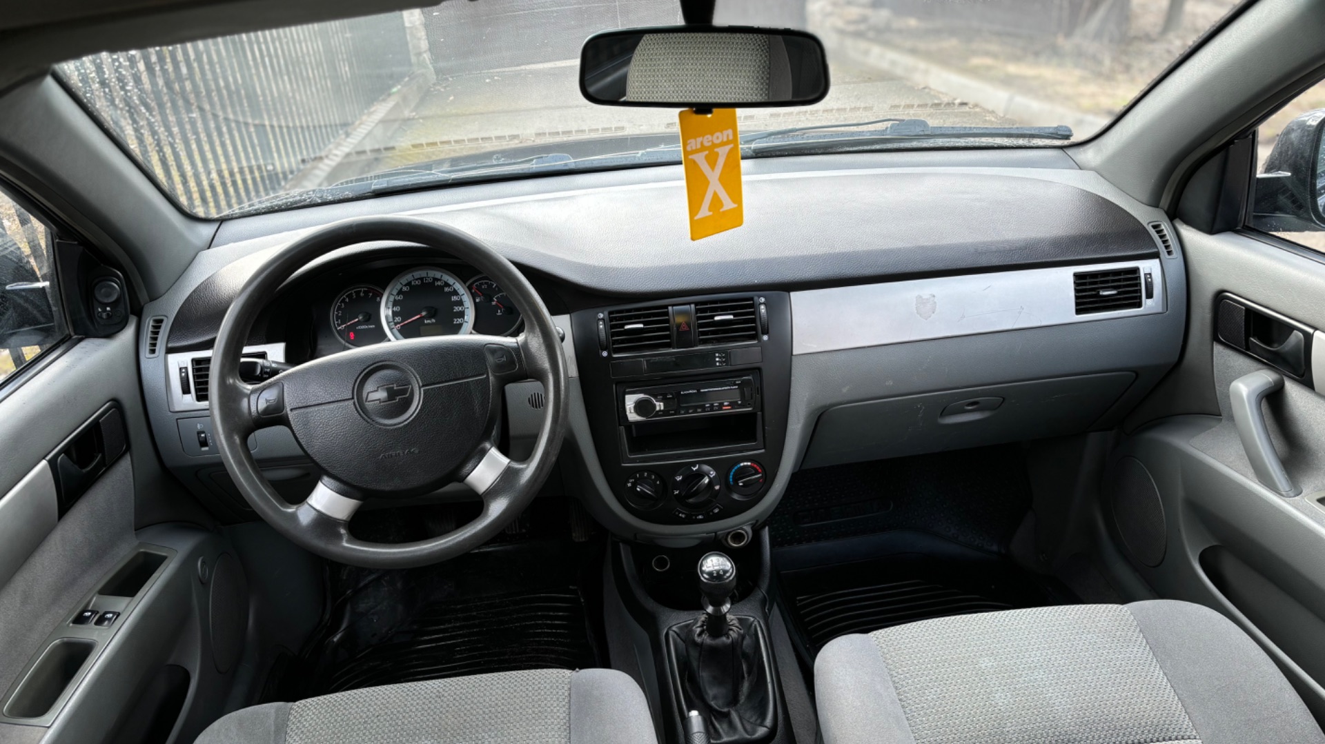 Chevrolet Lacetti 2012 год (краткий обзор)