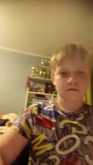 ответы на вопросы+делаю уроки