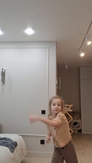 что я вытворяю, когда нужно ложиться спать...