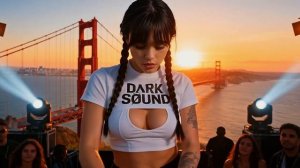 House Musik Set At Golden Gate Bridge