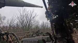 Боевая работа расчетов самоходных пушек «Гиацинт-С»