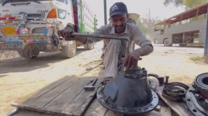 Юмореска про ремонт дифференциала пакистанцами. Профессионально и весело!