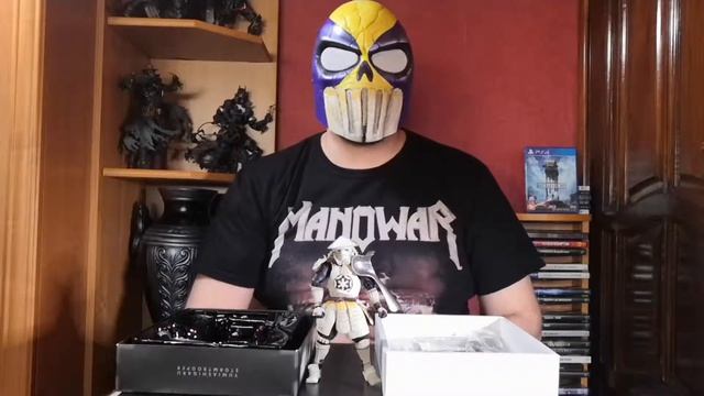 Анбоксинг штурмовика самурая