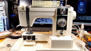 Ремонт и настройка Janome 813.