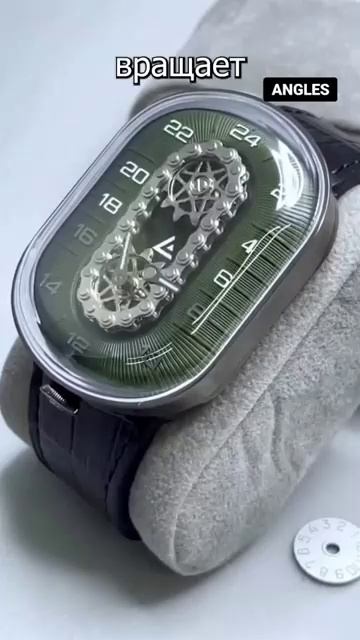 ЧАСЫ С ЦЕПНЫМ МЕХАНИЗМОМ