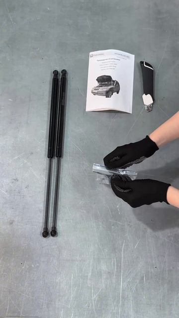 Распаковка амортизаторов капота PNEUMATIC на Шевроле Нива
