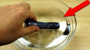 Жесткий тест фонаря Convoy S2+ Утопил и заморозил, а он горит!