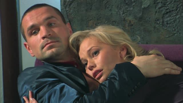 ЧЕМПИОН - 37 серия